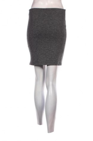 Пола Atmosphere, Размер M, Цвят Сив, Цена 2,04 €