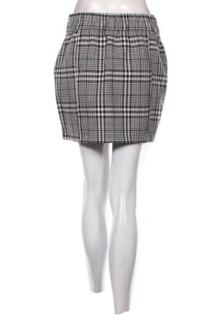 Пола Fb Sister, Размер M, Цвят Многоцветен, Цена 2,04 €