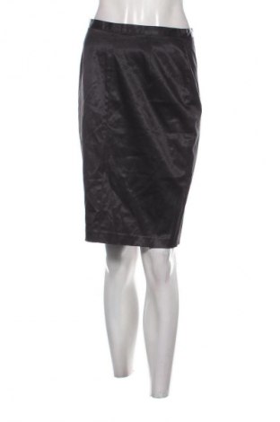 Sukně United Colors Of Benetton, Velikost M, Barva Černá, Cena  99,00 Kč