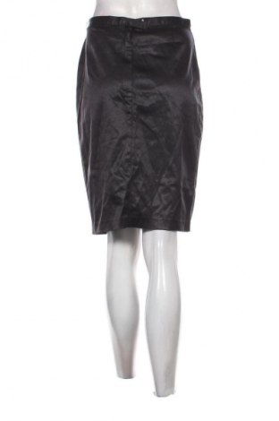 Sukně United Colors Of Benetton, Velikost M, Barva Černá, Cena  99,00 Kč