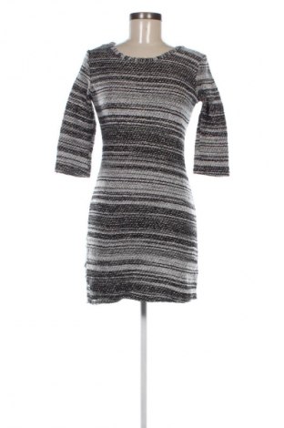 Šaty  Apricot, Veľkosť M, Farba Viacfarebná, Cena  4,95 €