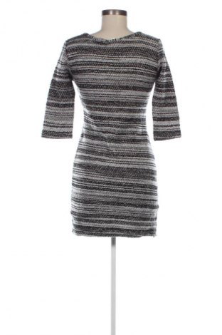 Šaty  Apricot, Veľkosť M, Farba Viacfarebná, Cena  4,95 €