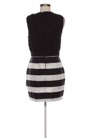 Рокля Ax Paris, Размер M, Цвят Многоцветен, Цена 3,06 €