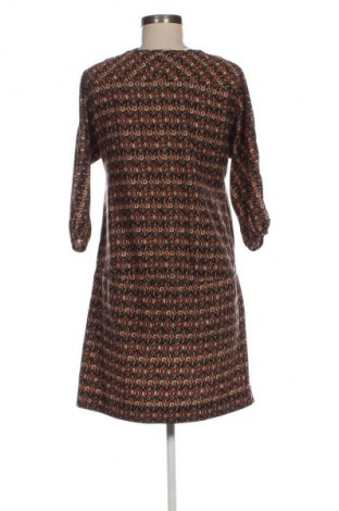 Sukienka Maison Scotch, Rozmiar M, Kolor Kolorowy, Cena 20,99 zł