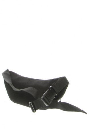 Ledvinka  Chapter, Barva Černá, Cena  159,00 Kč