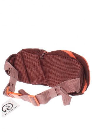 Ledvinka  TCM, Barva Hnědá, Cena  149,00 Kč