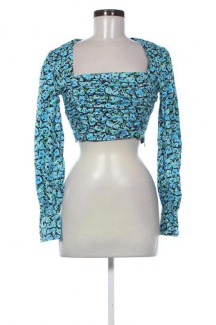 Дамска блуза Bershka, Размер M, Цвят Многоцветен, Цена 6,64 €