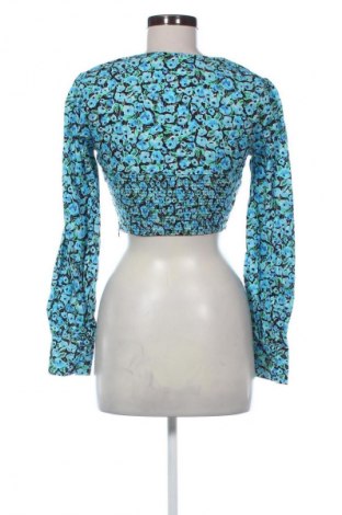 Дамска блуза Bershka, Размер M, Цвят Многоцветен, Цена 6,64 €