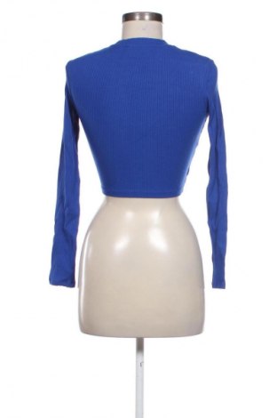 Dámská halenka Bershka, Velikost XS, Barva Modrá, Cena  289,00 Kč