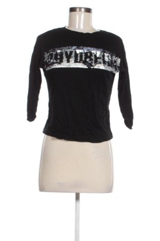 Γυναικεία μπλούζα Bershka, Μέγεθος XS, Χρώμα Μαύρο, Τιμή 5,13 €