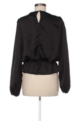 Дамска блуза Boohoo, Размер L, Цвят Черен, Цена 8,18 €