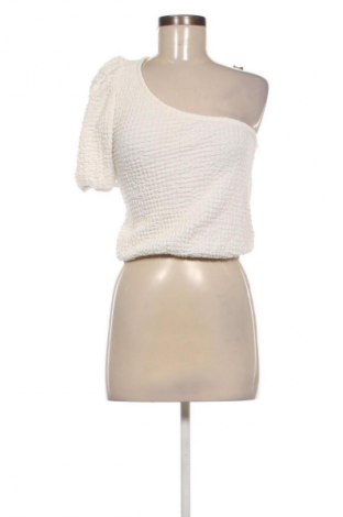 Bluzka damska Cotton Club, Rozmiar S, Kolor Biały, Cena 17,99 zł