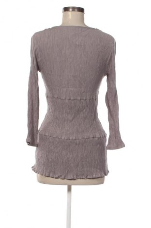 Γυναικεία μπλούζα Fresh Made, Μέγεθος M, Χρώμα Γκρί, Τιμή 2,99 €