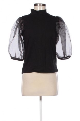 Dámská halenka Gestuz, Velikost L, Barva Černá, Cena  639,00 Kč