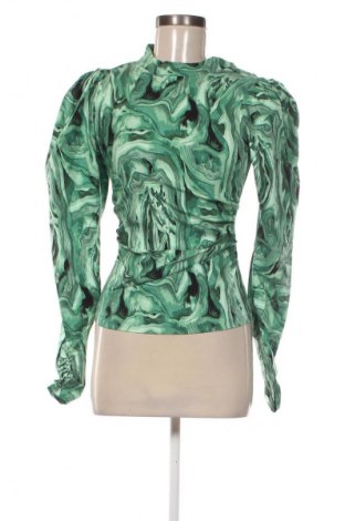 Дамска блуза Gestuz, Размер XS, Цвят Многоцветен, Цена 34,76 €