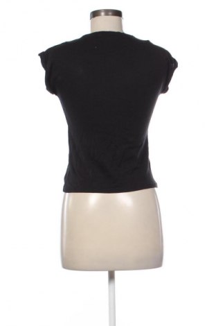 Дамска блуза Guess, Размер M, Цвят Черен, Цена 20,15 €