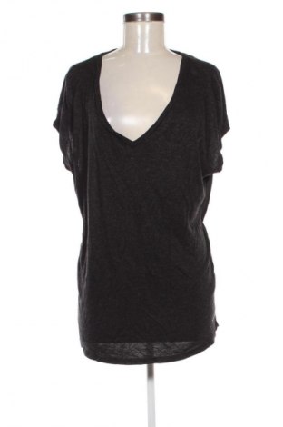 Γυναικεία μπλούζα Guess, Μέγεθος M, Χρώμα Μαύρο, Τιμή 25,99 €