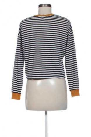 Γυναικεία μπλούζα H&M Divided, Μέγεθος XS, Χρώμα Πολύχρωμο, Τιμή 3,99 €