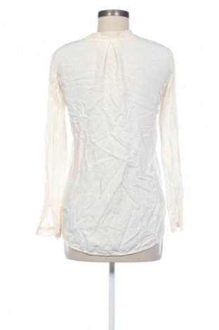 Dámská halenka King Kong, Velikost M, Barva Krémová, Cena  369,00 Kč