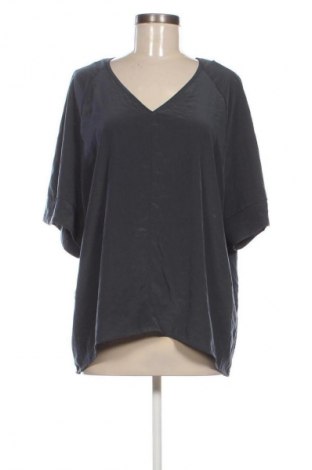Dámská halenka Luisa Cerano, Velikost XL, Barva Modrá, Cena  339,00 Kč