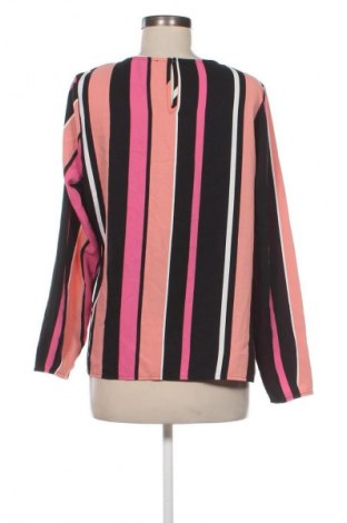 Дамска блуза Mohito, Размер M, Цвят Многоцветен, Цена 4,09 €