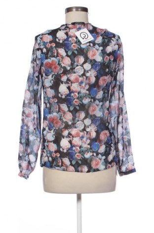 Γυναικεία μπλούζα Mohito, Μέγεθος XS, Χρώμα Πολύχρωμο, Τιμή 7,99 €