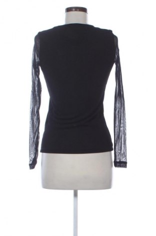 Bluzka damska Mohito, Rozmiar M, Kolor Czarny, Cena 37,99 zł