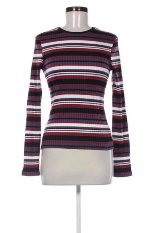 Dámská halenka NA-KD, Velikost S, Barva Vícebarevné, Cena  699,00 Kč