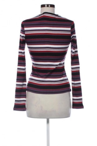 Dámská halenka NA-KD, Velikost S, Barva Vícebarevné, Cena  699,00 Kč