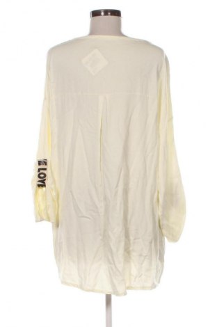 Дамска блуза NEW COLLECTION, Размер L, Цвят Жълт, Цена 4,60 €