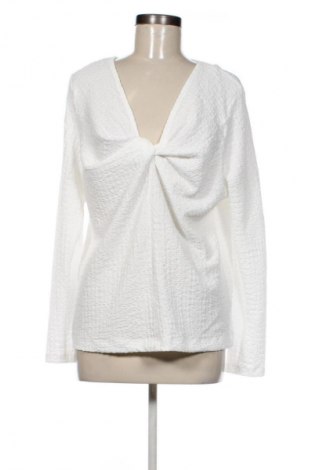 Bluzka damska Nutmeg, Rozmiar XXL, Kolor Biały, Cena 44,99 zł