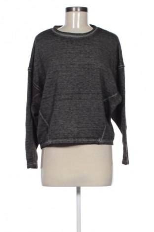 Дамска блуза ONLY, Размер XS, Цвят Сив, Цена 2,04 €