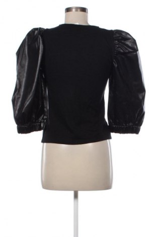 Дамска блуза Pieces, Размер M, Цвят Черен, Цена 13,00 €