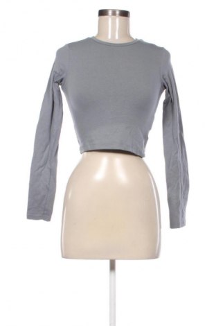 Дамска блуза Pull&Bear, Размер S, Цвят Сив, Цена 4,60 €