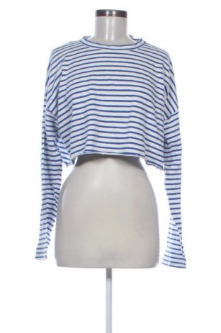 Dámská halenka Pull&Bear, Velikost M, Barva Vícebarevné, Cena  139,00 Kč