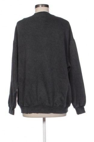 Дамска блуза Pull&Bear, Размер S, Цвят Сив, Цена 14,97 €