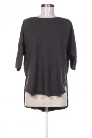 Γυναικεία μπλούζα Reserved, Μέγεθος M, Χρώμα Γκρί, Τιμή 5,99 €