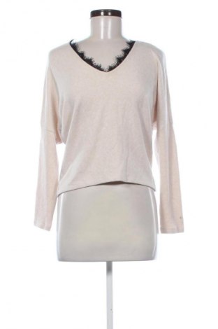 Γυναικεία μπλούζα Reserved, Μέγεθος M, Χρώμα  Μπέζ, Τιμή 7,99 €