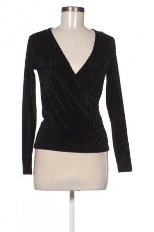 Дамска блуза Reserved, Размер XS, Цвят Черен, Цена 4,41 €