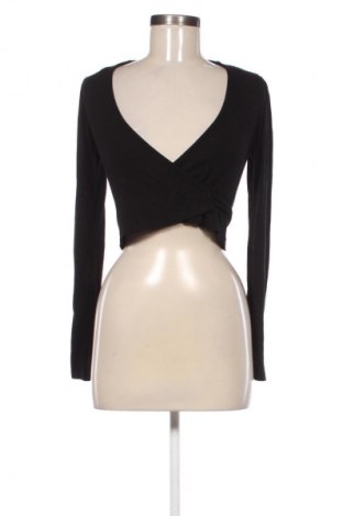 Дамска блуза Stradivarius, Размер S, Цвят Черен, Цена 7,66 €