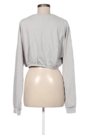 Дамска блуза Unbranded, Размер L, Цвят Сив, Цена 5,11 €