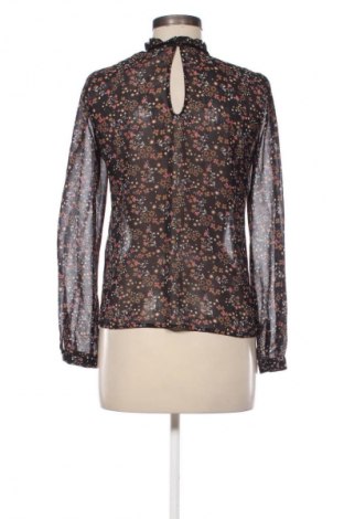 Дамска блуза Unbranded, Размер M, Цвят Многоцветен, Цена 6,13 €