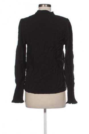 Dámská halenka VILA, Velikost M, Barva Černá, Cena  49,00 Kč