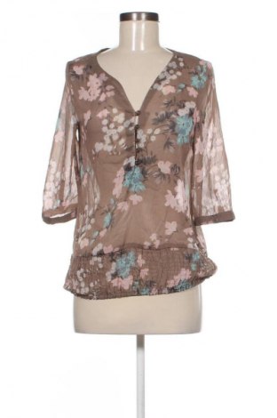 Dámská halenka Vero Moda, Velikost XS, Barva Vícebarevné, Cena  49,00 Kč