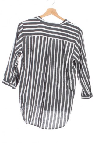 Γυναικεία μπλούζα Vero Moda, Μέγεθος M, Χρώμα Πολύχρωμο, Τιμή 4,99 €