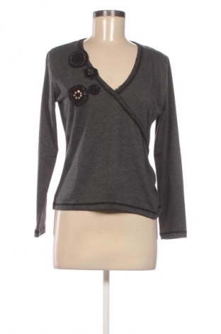 Bluză de femei Verse, Mărime M, Culoare Negru, Preț 17,99 Lei