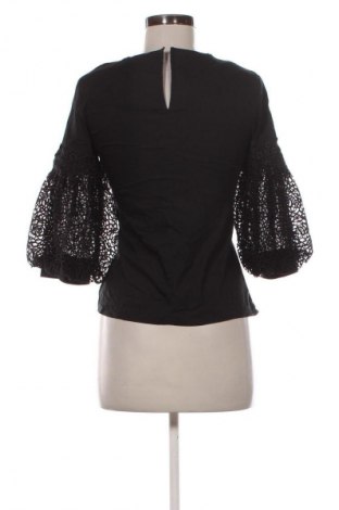 Дамска блуза White, Размер M, Цвят Черен, Цена 5,62 €