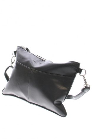 Dámská kabelka  Daniel Hechter, Barva Černá, Cena  2 834,00 Kč