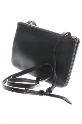 Dámská kabelka  Essentials, Barva Černá, Cena  329,00 Kč