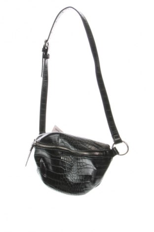 Dámská kabelka  Mohito, Barva Černá, Cena  437,00 Kč
